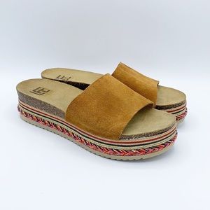 LF Life Sandal Womens 11 Brown Suede Platform Flatform Slide Sandal Shoe